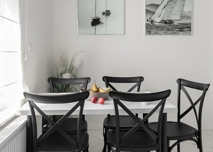 Glow - Idealny Dla Par W Sopocie By Lion Daire